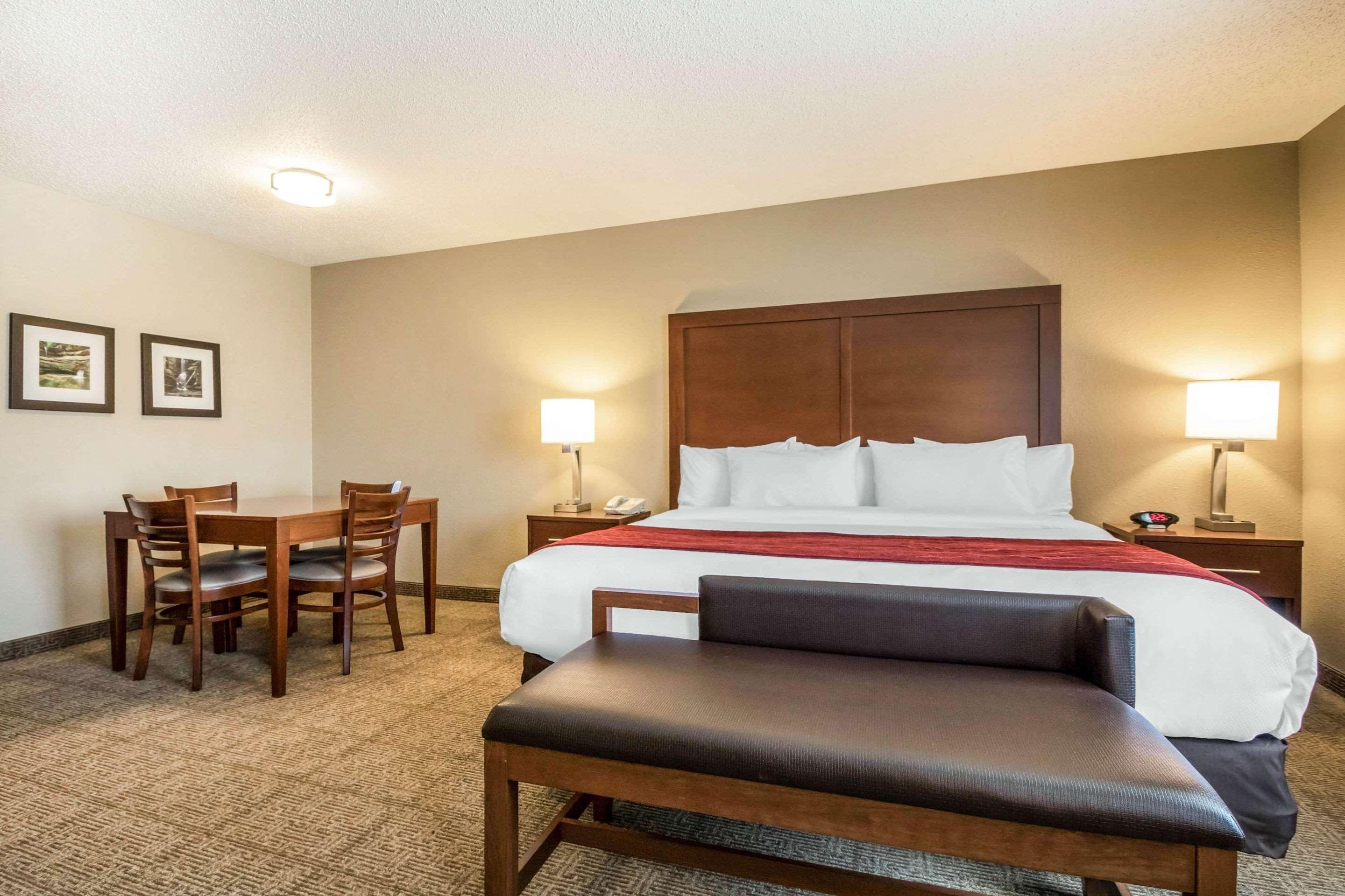 Comfort Inn Ottawa Starved Rock Area Exterior photo