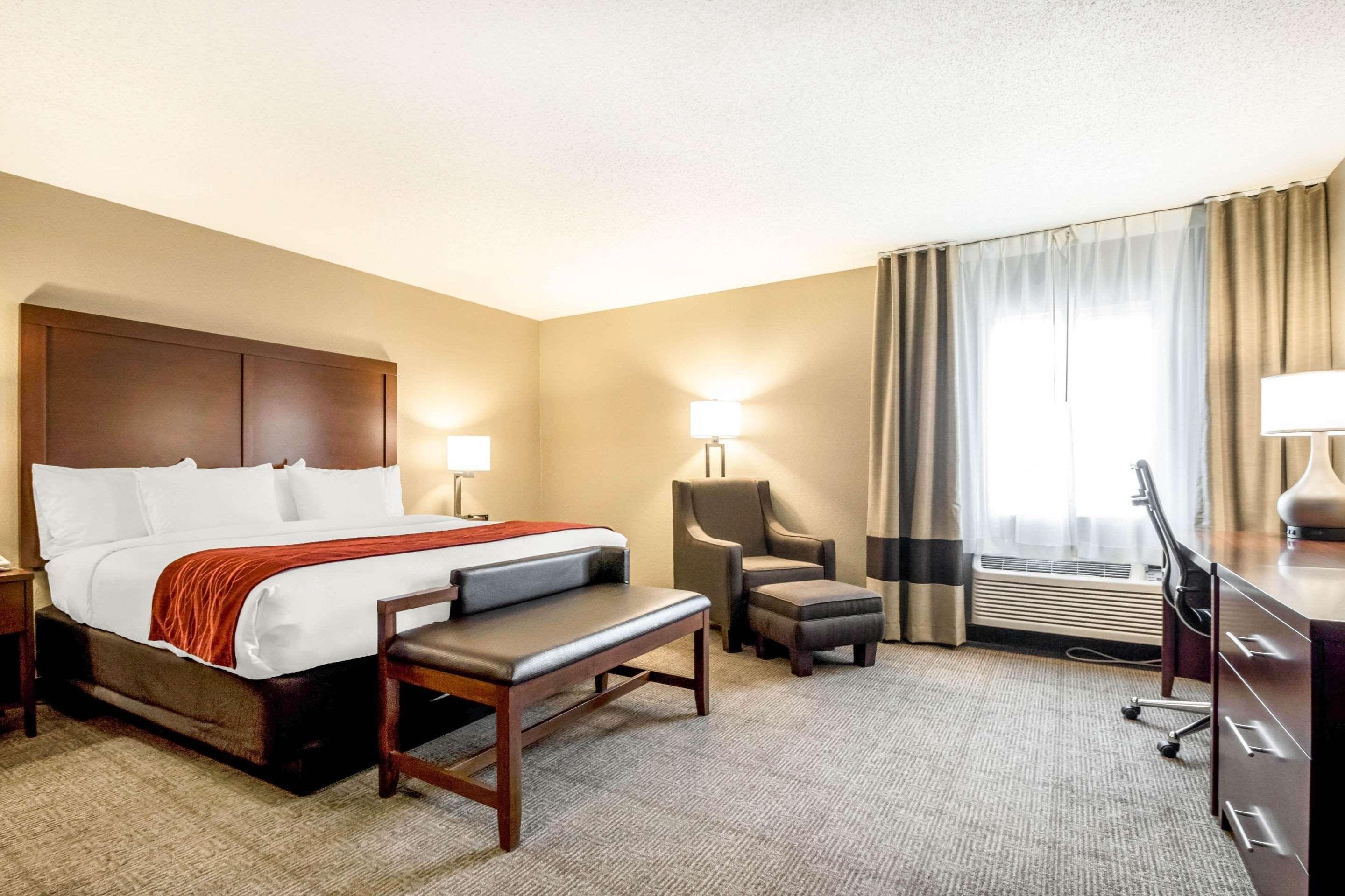 Comfort Inn Ottawa Starved Rock Area Exterior photo