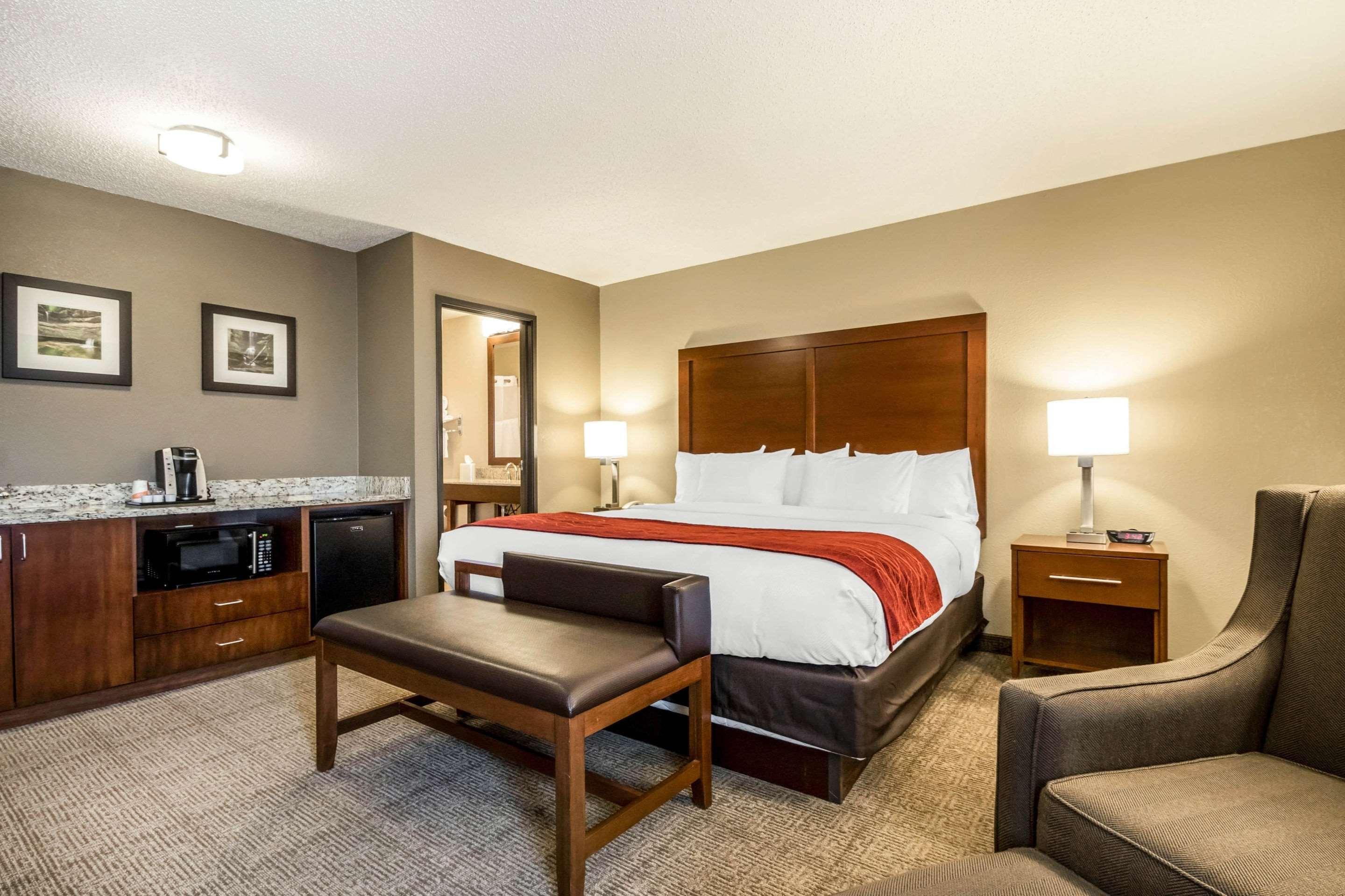 Comfort Inn Ottawa Starved Rock Area Exterior photo