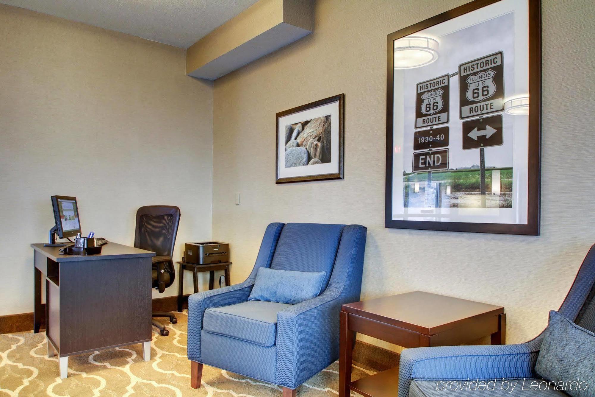 Comfort Inn Ottawa Starved Rock Area Exterior photo