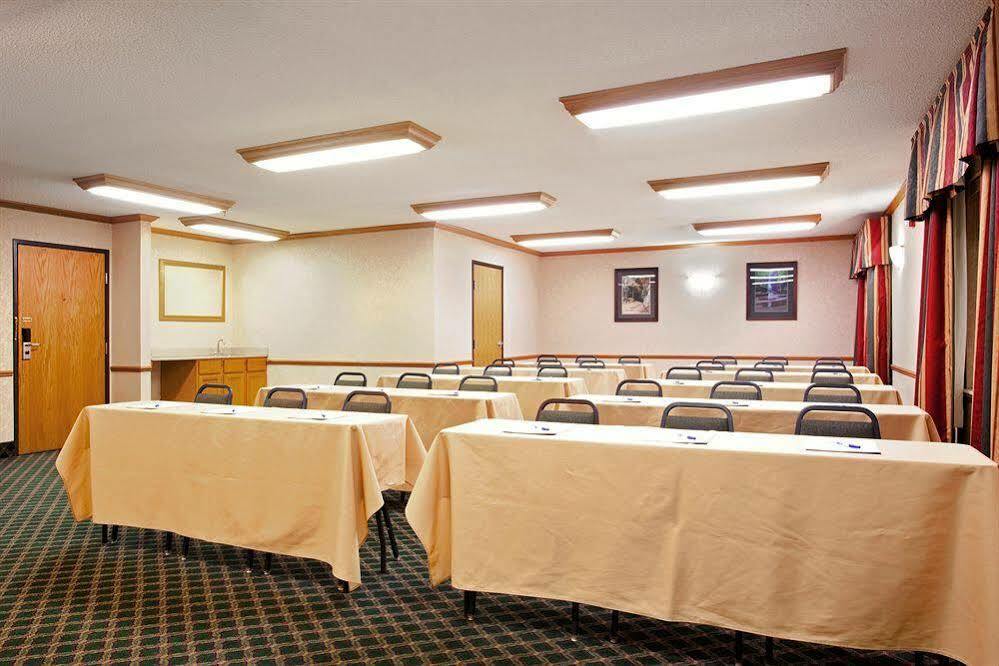 Comfort Inn Ottawa Starved Rock Area Exterior photo
